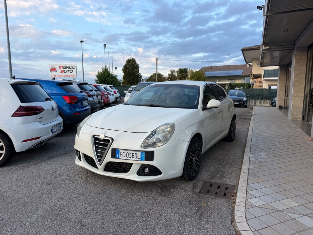 Alfa Romeo Giulietta 1.6 JTDm-2 Exclusive