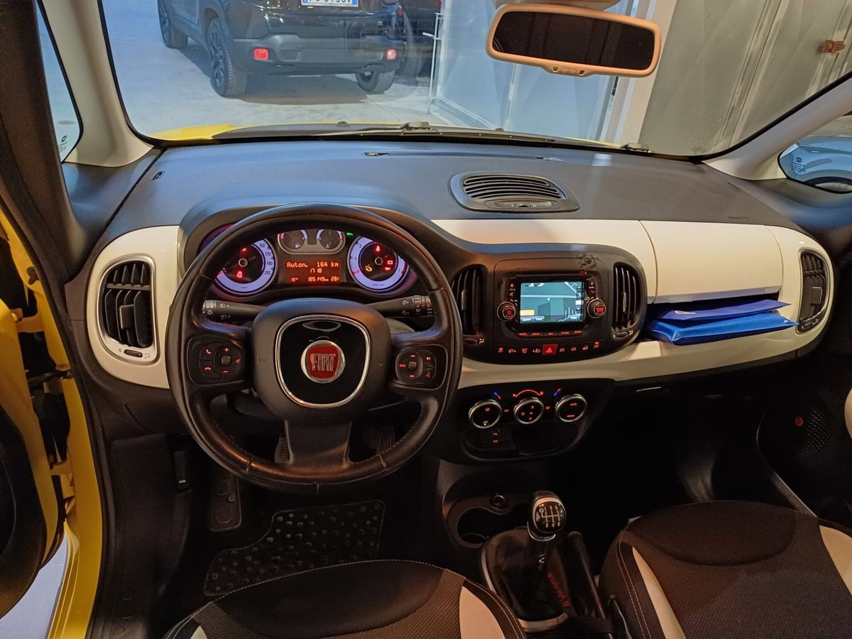 Fiat 500L 1.6 Multijet 105 CV Trekking (8)