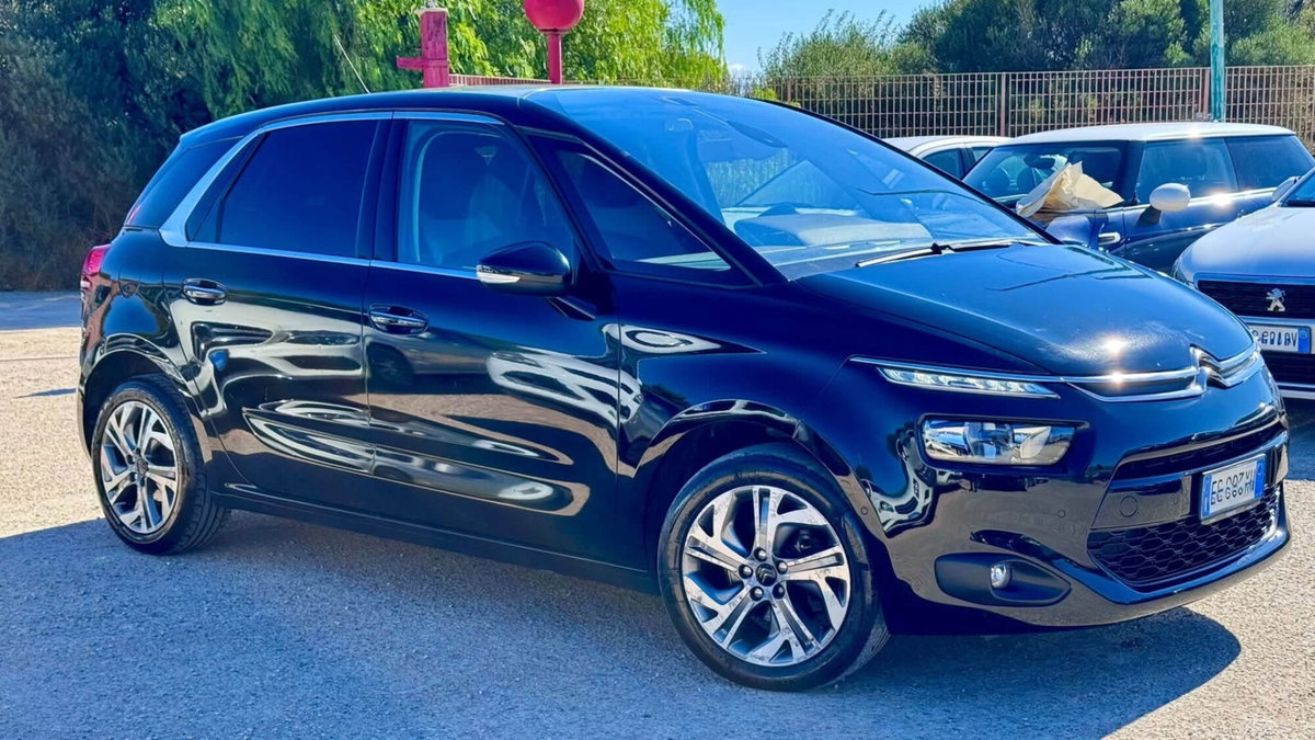 Citroen C4 Picasso 1.6 HDi 110 FAP Exclusive (4)