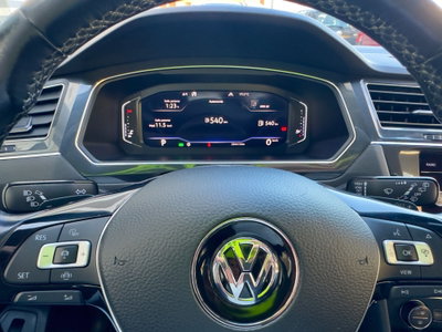 Volkswagen Tiguan Allspace 2.0 TDI SCR DSG 4MOTION Advanced BMT (18)