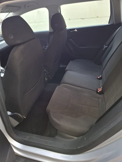 Volkswagen Passat Variant 2.0 TDI DPF 4mot. Highline (12)
