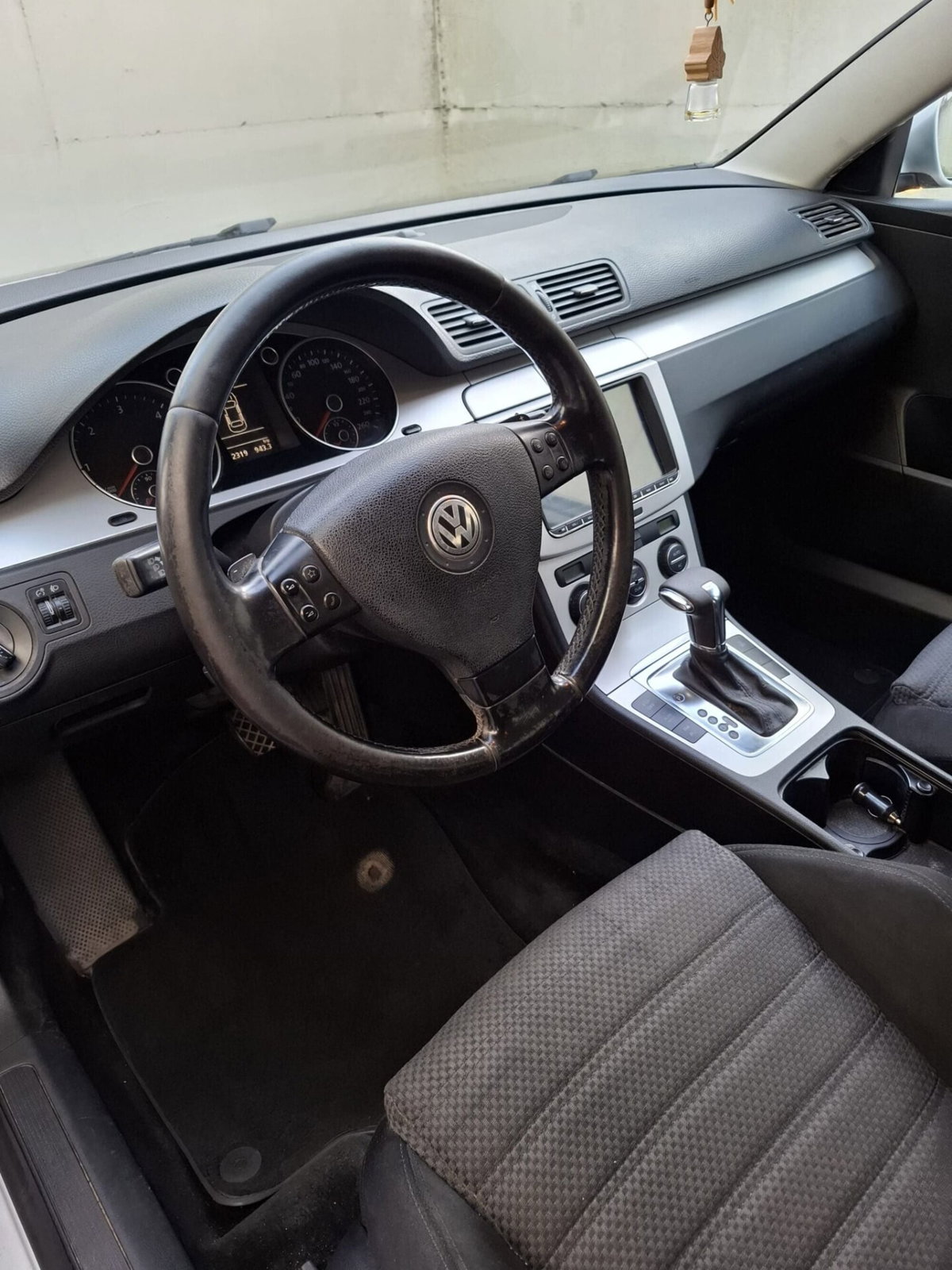 Volkswagen Passat Variant 2.0 TDI DPF 4mot. Highline (19)