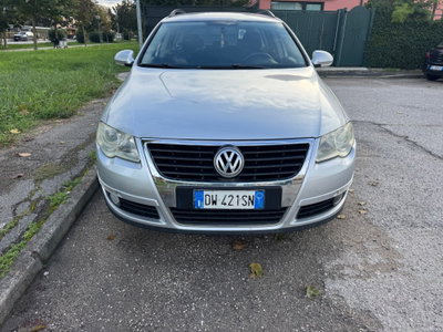 Volkswagen Passat Variant 2.0 TDI DPF 4mot. Highline (2)