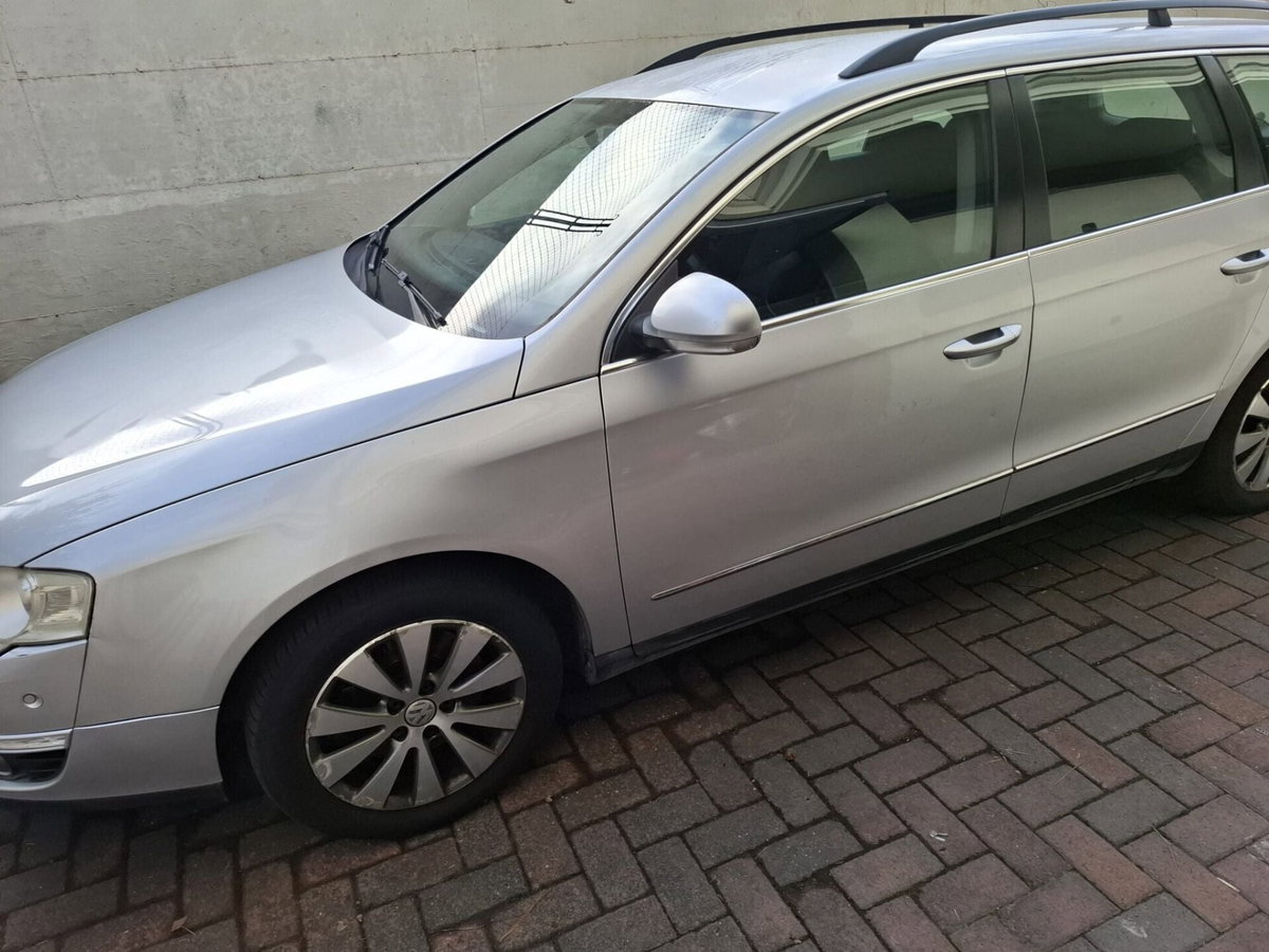 Volkswagen Passat Variant 2.0 TDI DPF 4mot. Highline (7)