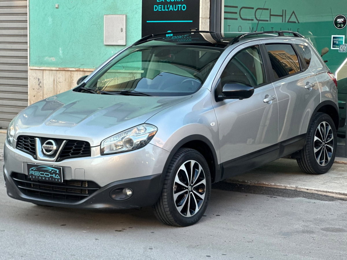 Nissan Qashqai 1.6 dCi DPF Tekna (2)