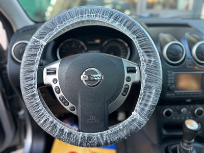 Nissan Qashqai 1.6 dCi DPF Tekna (8)