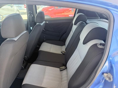 Alfa Romeo 147 1.6 16V TS (105) 5 porte Black Line (19)