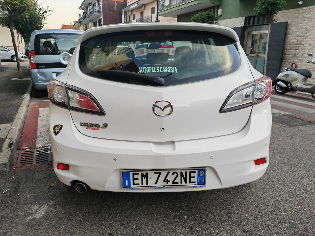 Mazda 323 Hatchback 1.8i turbo 16V cat 3 porte 4WD GT-R (11)
