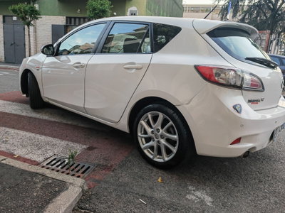 Mazda 323 Hatchback 1.8i turbo 16V cat 3 porte 4WD GT-R (6)