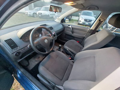 Volkswagen Polo 1.4/80CV 16V 5p. Comfort. BiFuel G (10)