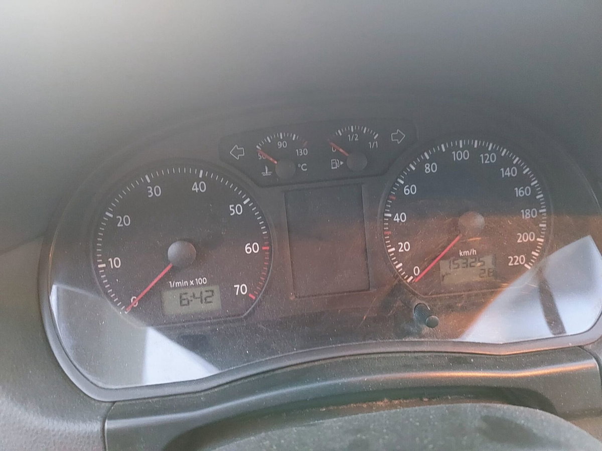 Volkswagen Polo 1.4/80CV 16V 5p. Comfort. BiFuel G (11)