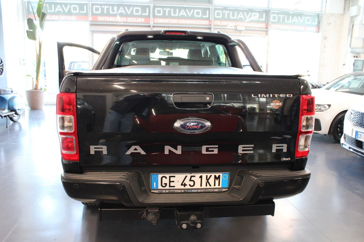 Ford Ranger Pick-up Ranger 3.2 TDCi aut. DC Limited Black Edition (5)