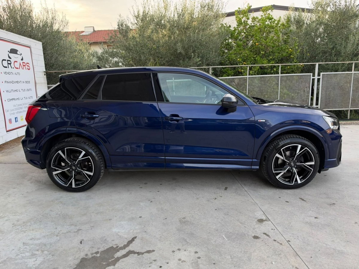 Audi Q2 Q2 30 TDI S tronic S line Edition (2)