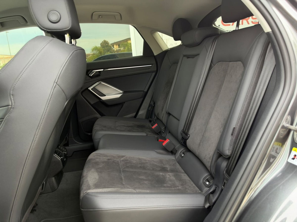 Audi Q3 Sportback 35 TDI quattro S tronic S line edition (19)