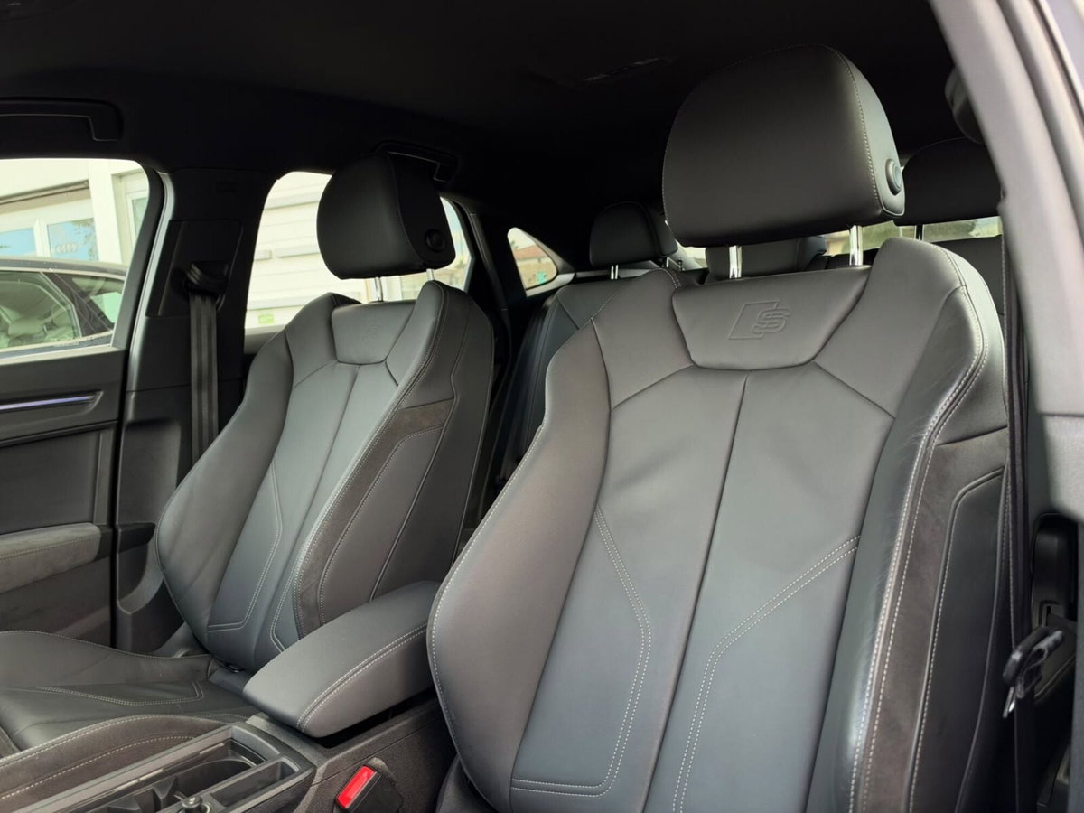Audi Q3 Sportback 35 TDI quattro S tronic S line edition (11)