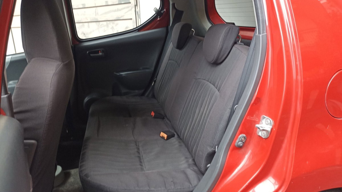 Nissan Pixo 1.0 5 porte Active (10)