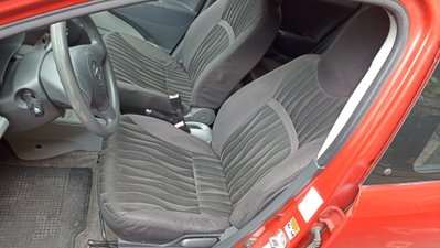 Nissan Pixo 1.0 5 porte Active (11)
