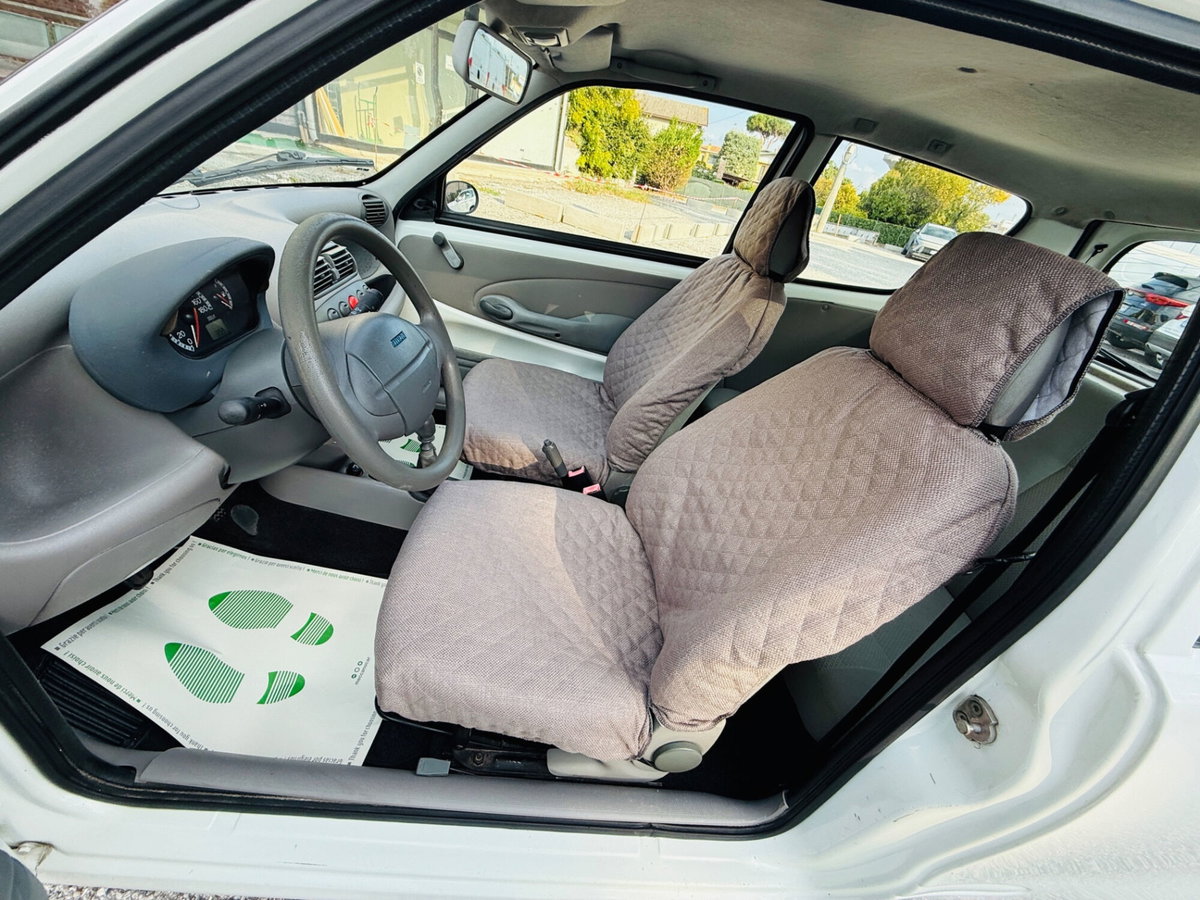 Fiat 600 1.1 Active (13)