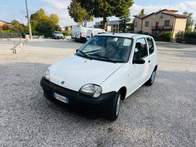 Fiat 600 1.1 Active (3)