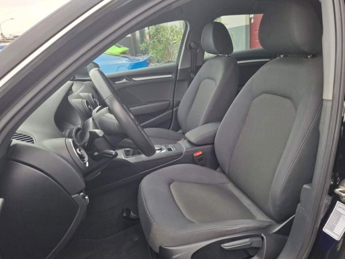 Audi A3 Sportback 35 TFSI COD Sport (10)
