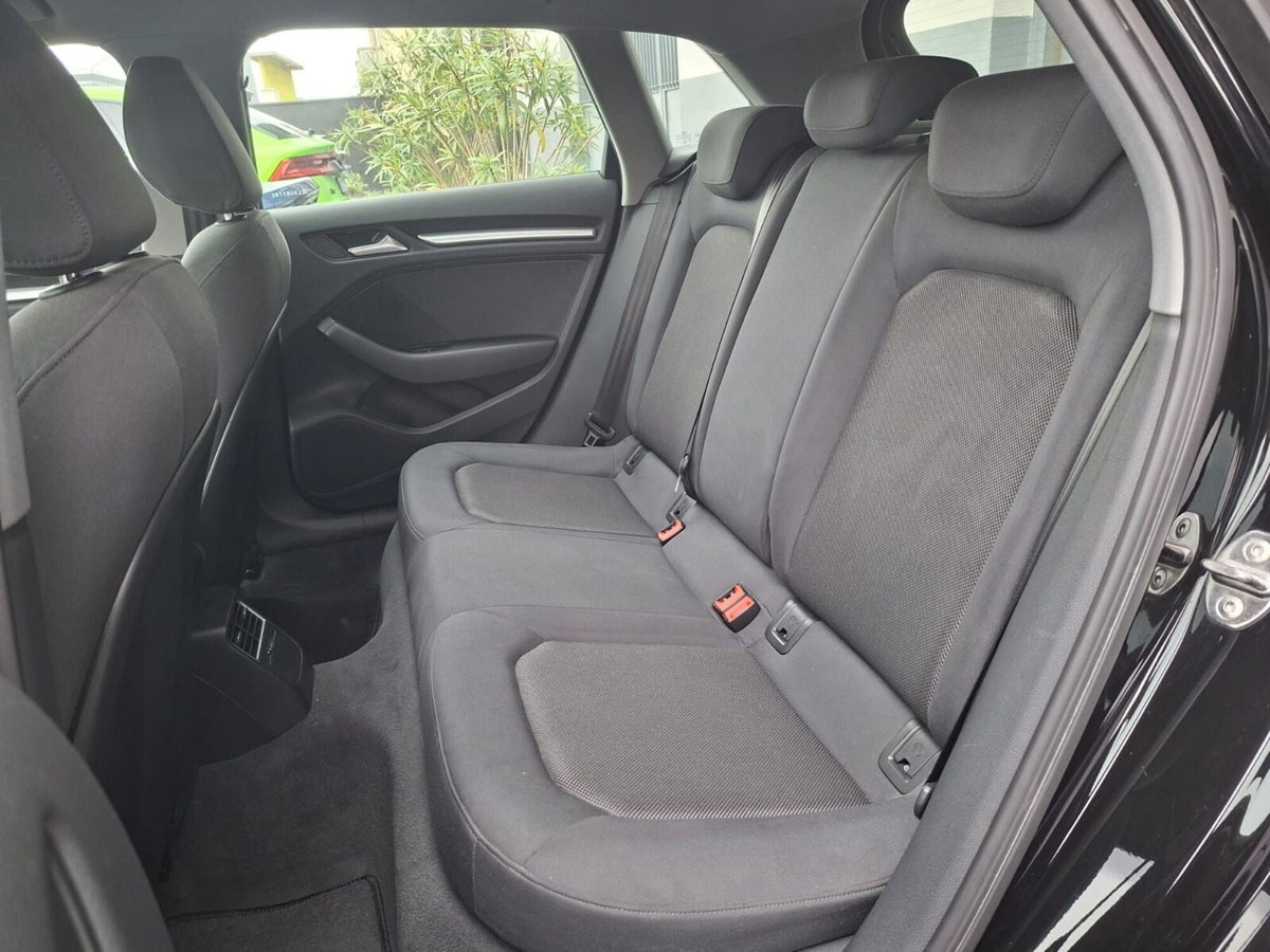 Audi A3 Sportback 35 TFSI COD Sport (18)