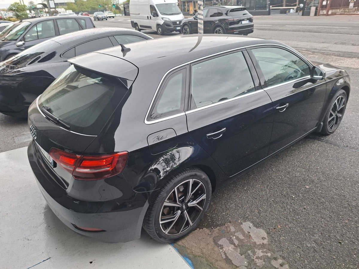 Audi A3 Sportback 35 TFSI COD Sport (4)