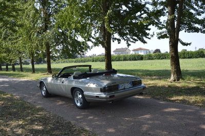 Jaguar XJS 4.0 cat Convertible (6)