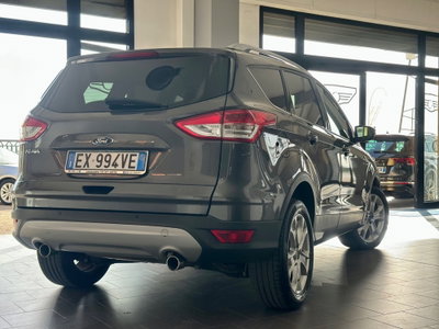 Ford Kuga 2.0 TDCI 150 CV S&S 4WD Titanium X (3)