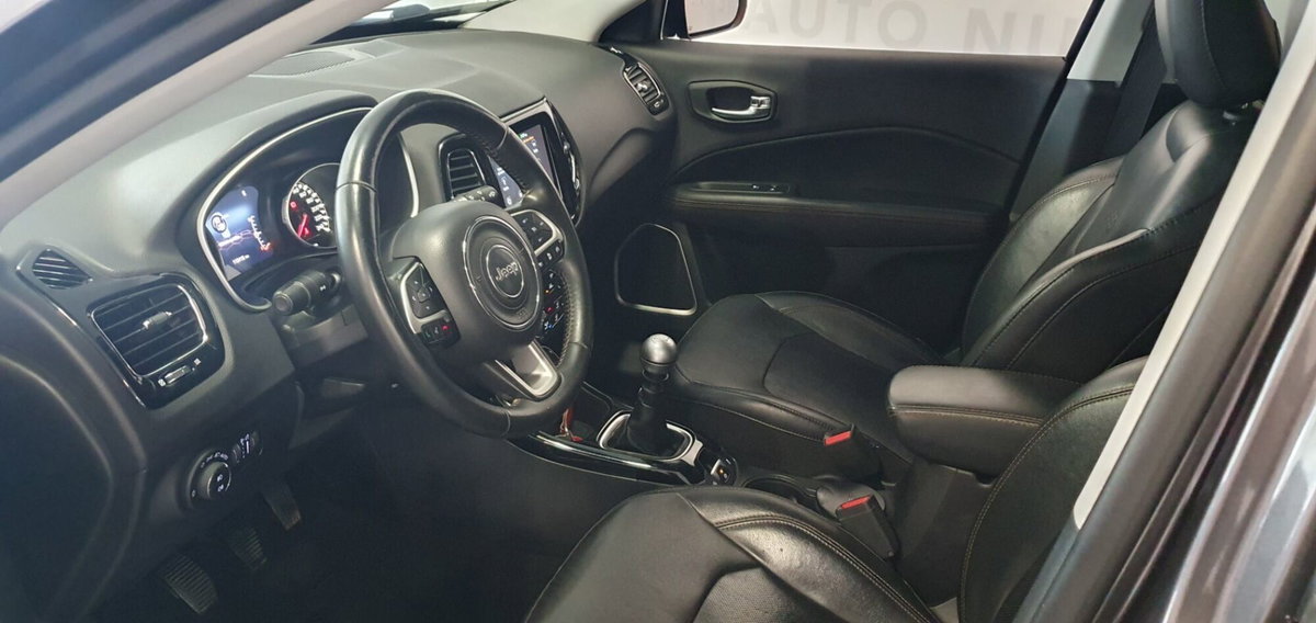 Jeep Compass 1.6 Multijet II 2WD Limited (2)