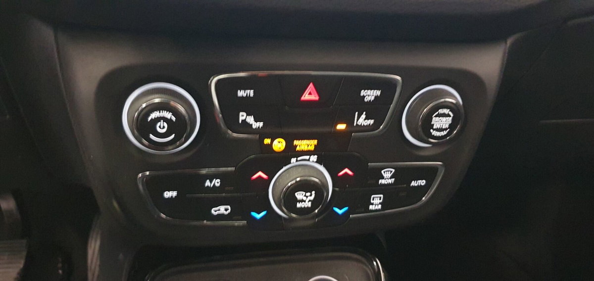Jeep Compass 1.6 Multijet II 2WD Limited (7)