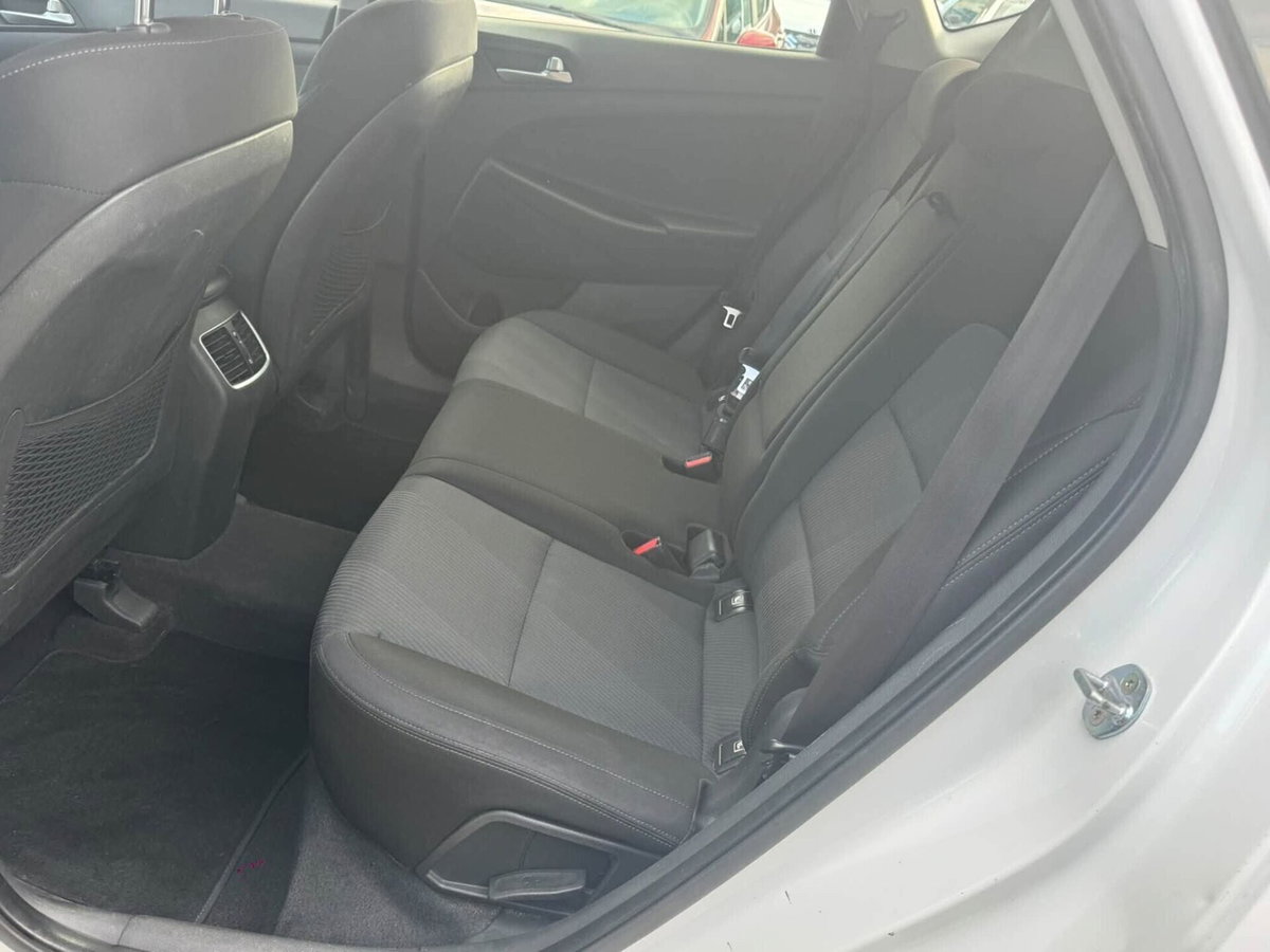 Hyundai Tucson 1.6 CRDi 136CV XPrime (17)