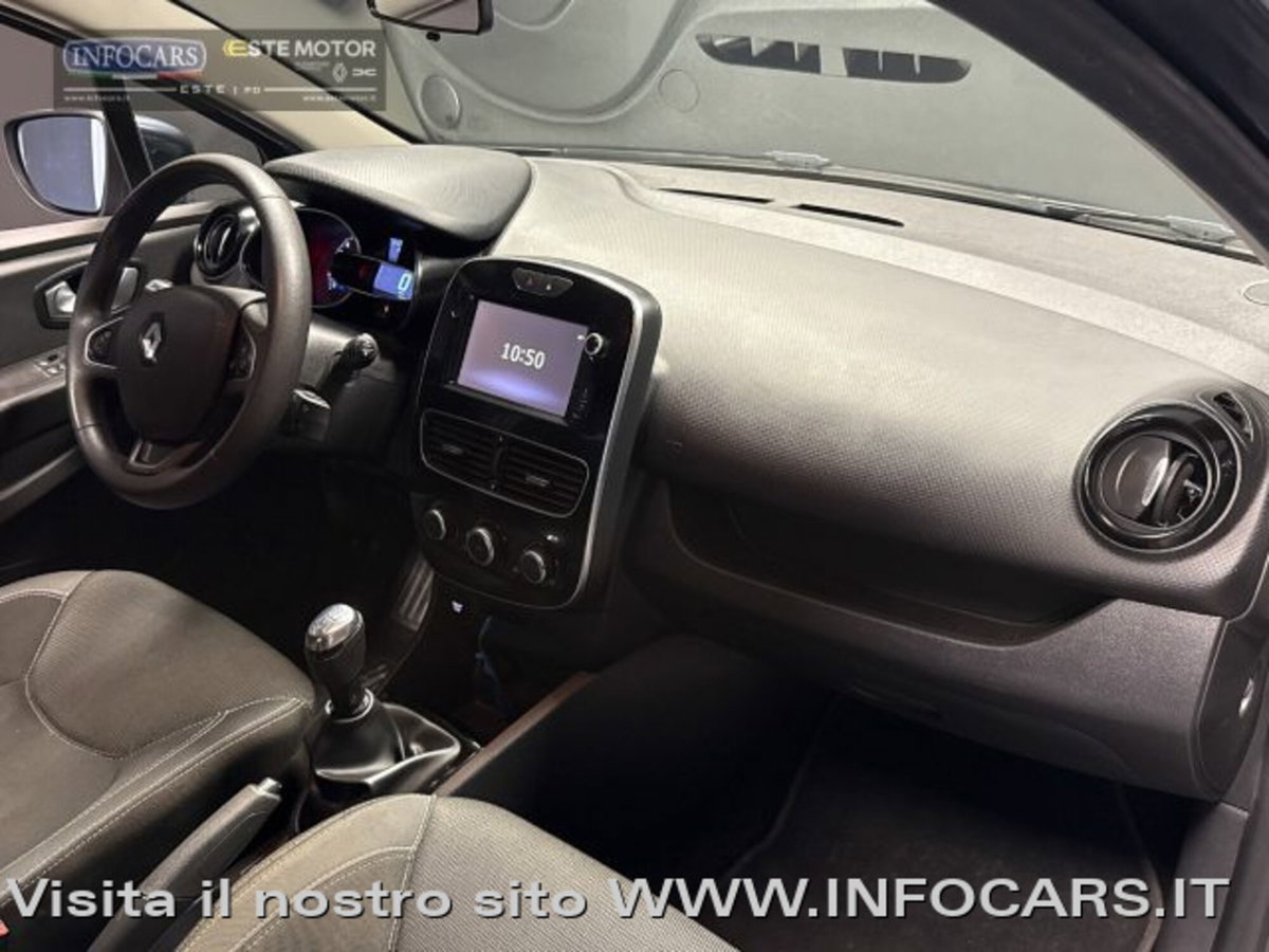 Renault Clio Sporter TCe 12V 90 CV Business (12)