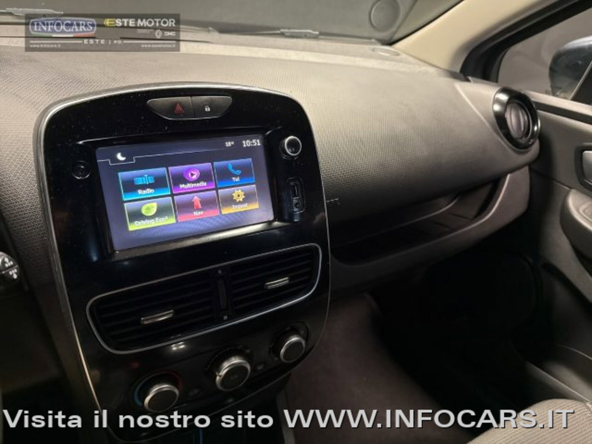 Renault Clio Sporter TCe 12V 90 CV Business (17)