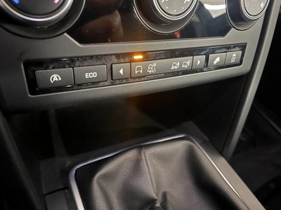 Land Rover Discovery Sport 2.0 TD4 150 CV Pure (16)
