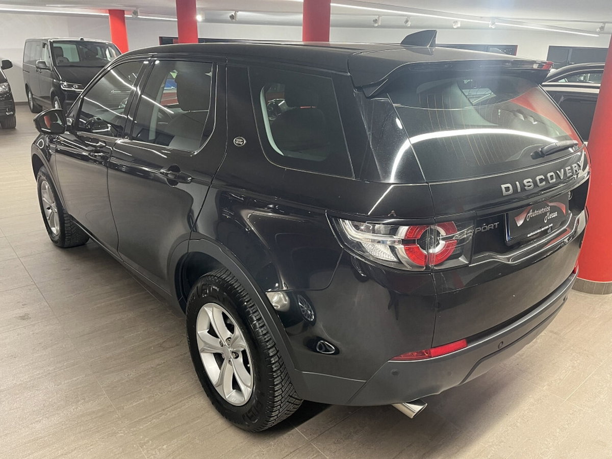 Land Rover Discovery Sport 2.0 TD4 150 CV Pure (5)