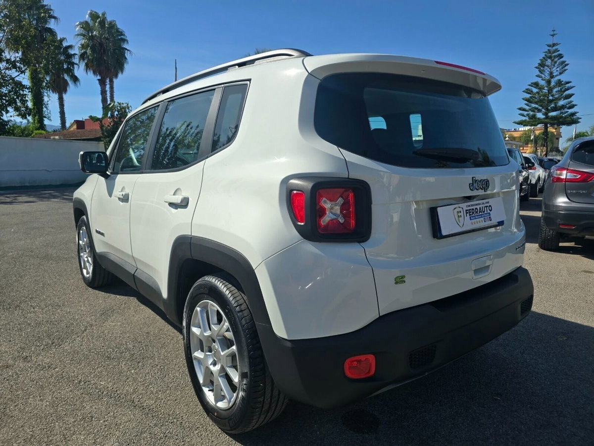 Jeep Renegade 1.3 T4 190CV PHEV 4xe AT6 Upland (10)