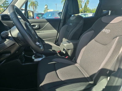 Jeep Renegade 1.3 T4 190CV PHEV 4xe AT6 Upland (13)