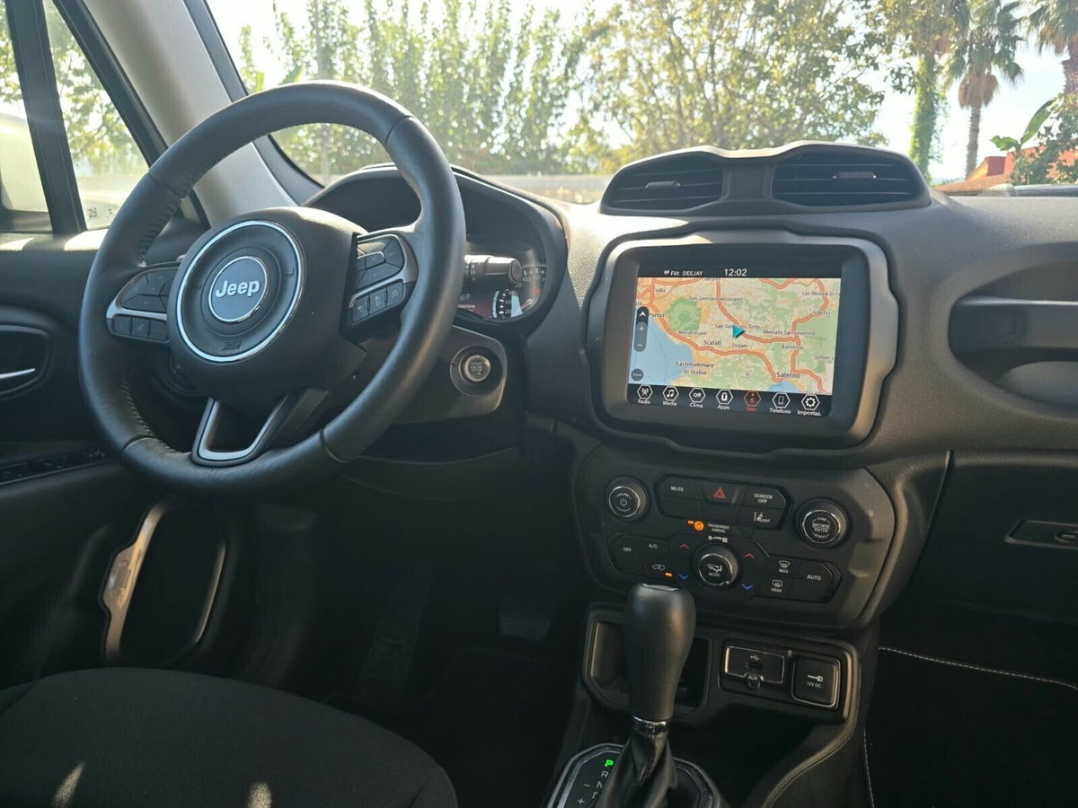Jeep Renegade 1.3 T4 190CV PHEV 4xe AT6 Upland (17)
