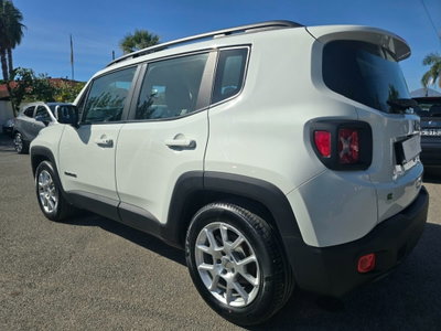 Jeep Renegade 1.3 T4 190CV PHEV 4xe AT6 Upland (8)