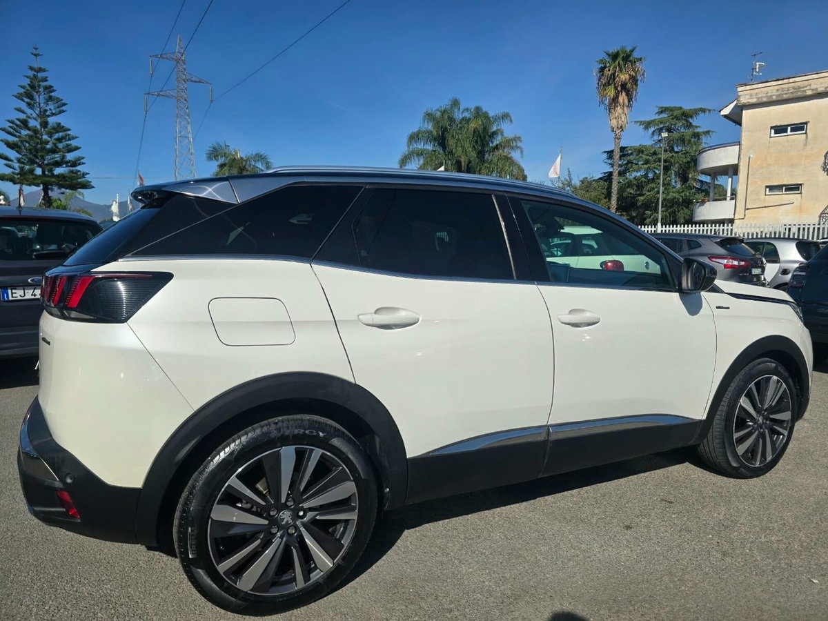 Peugeot 3008 BlueHDi 130 S&S EAT8 GT Line (10)