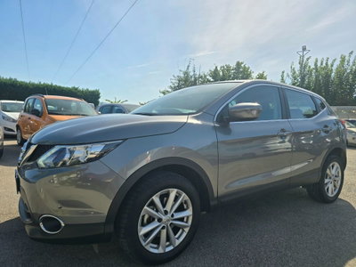 Nissan Qashqai 1.2 DIG-T Tekna (4)