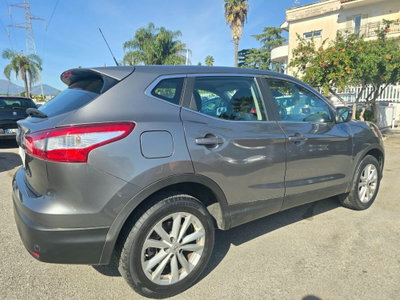Nissan Qashqai 1.2 DIG-T Tekna (9)