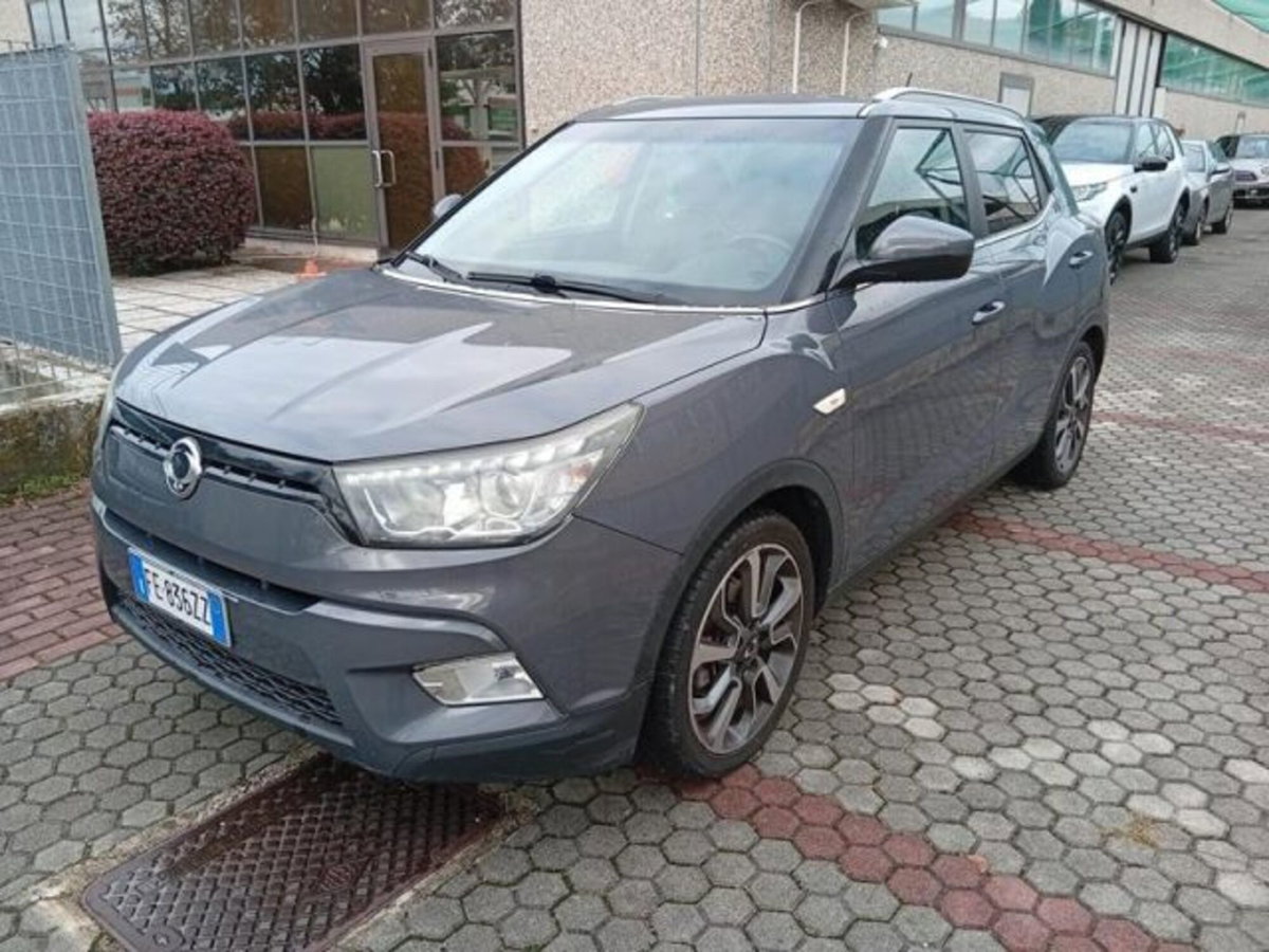 Ssangyong Tivoli 1.6d 2WD Go (2)