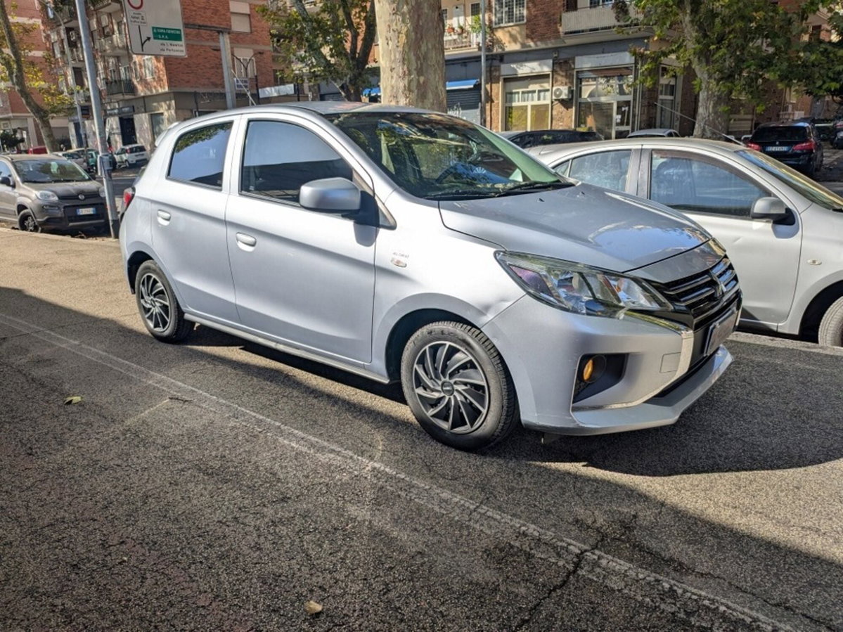 Mitsubishi Space Star 1.2 Intense SDA (3)