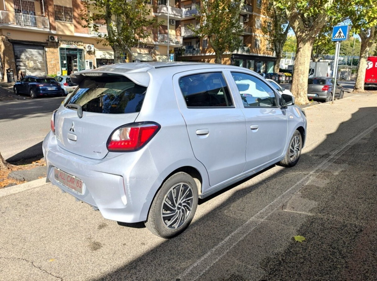 Mitsubishi Space Star 1.2 Intense SDA (4)