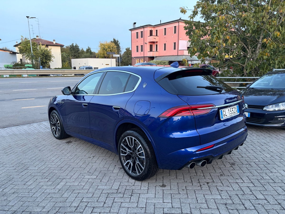 Maserati Grecale 2.0 MHEV 300 CV GT PrimaSerie (3)