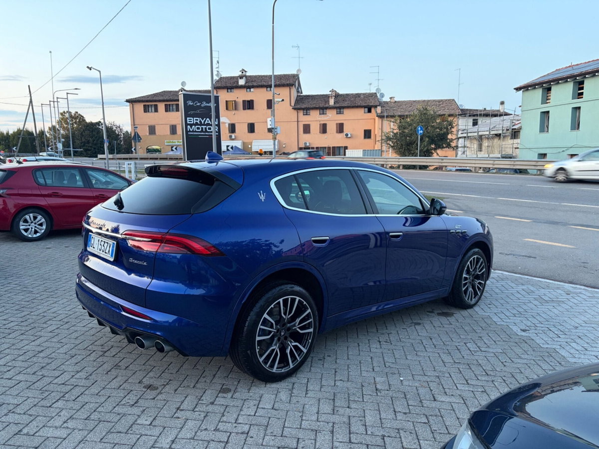 Maserati Grecale 2.0 MHEV 300 CV GT PrimaSerie (5)