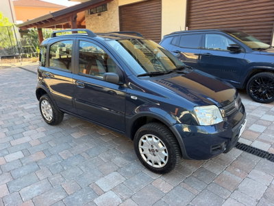 Fiat Panda 1.2 4x4 Climbing (4)