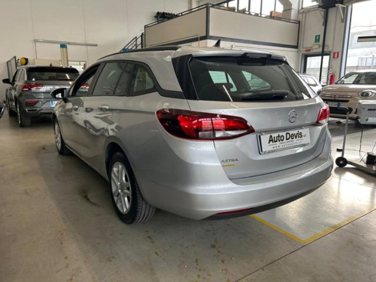 Opel Astra Station Wagon 1.6 CDTi 110CV Start&Stop Sports Elective (4)