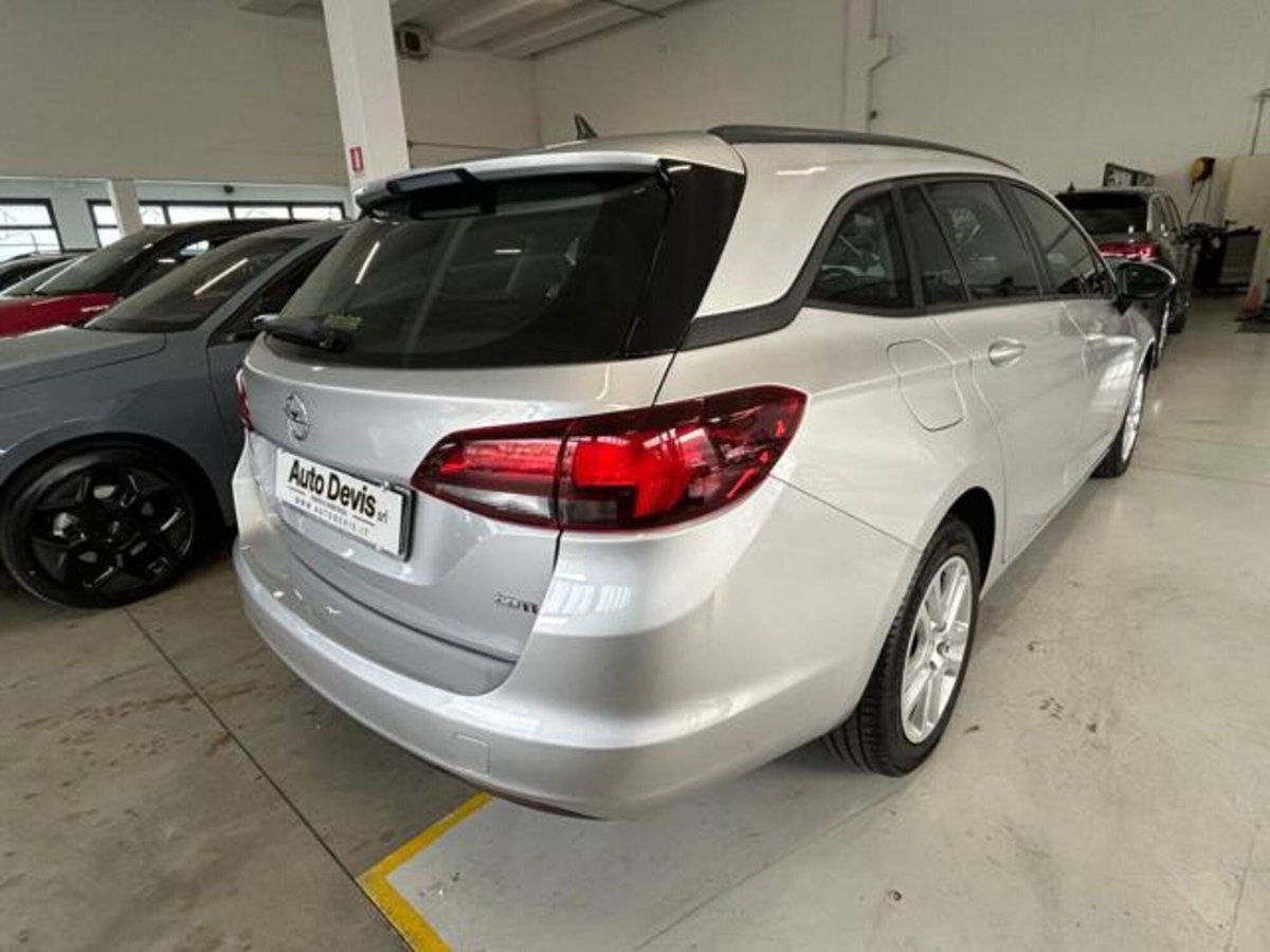 Opel Astra Station Wagon 1.6 CDTi 110CV Start&Stop Sports Elective (6)